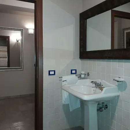 La Casa Di Ugo
