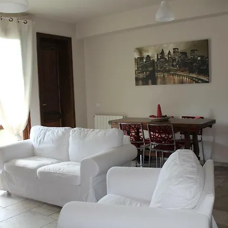 빌라 La Casa Di Ugo